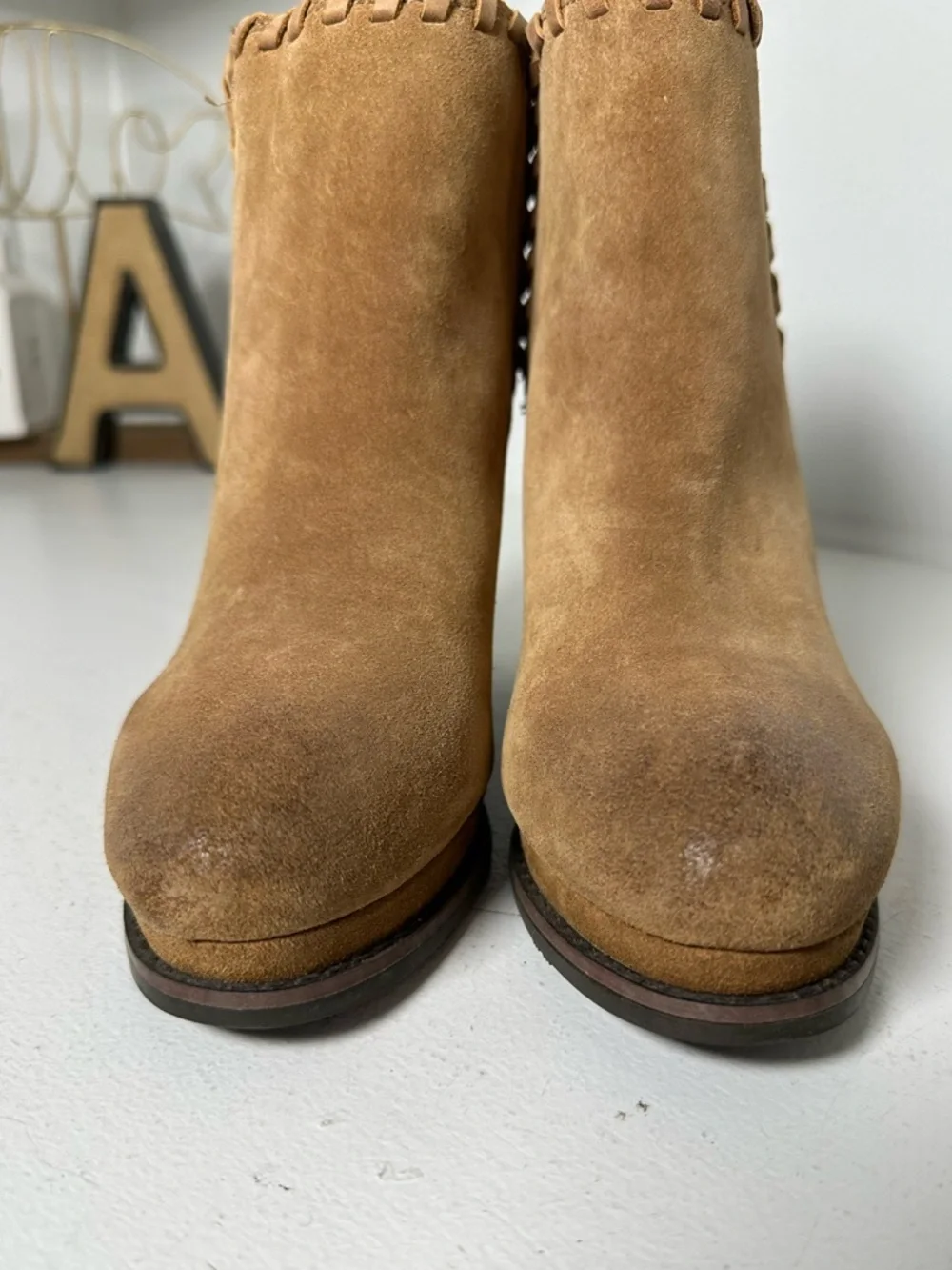 Ariat Women's 7 Brown Suede Wedge Chelsea Ankle Boots Western Comfort